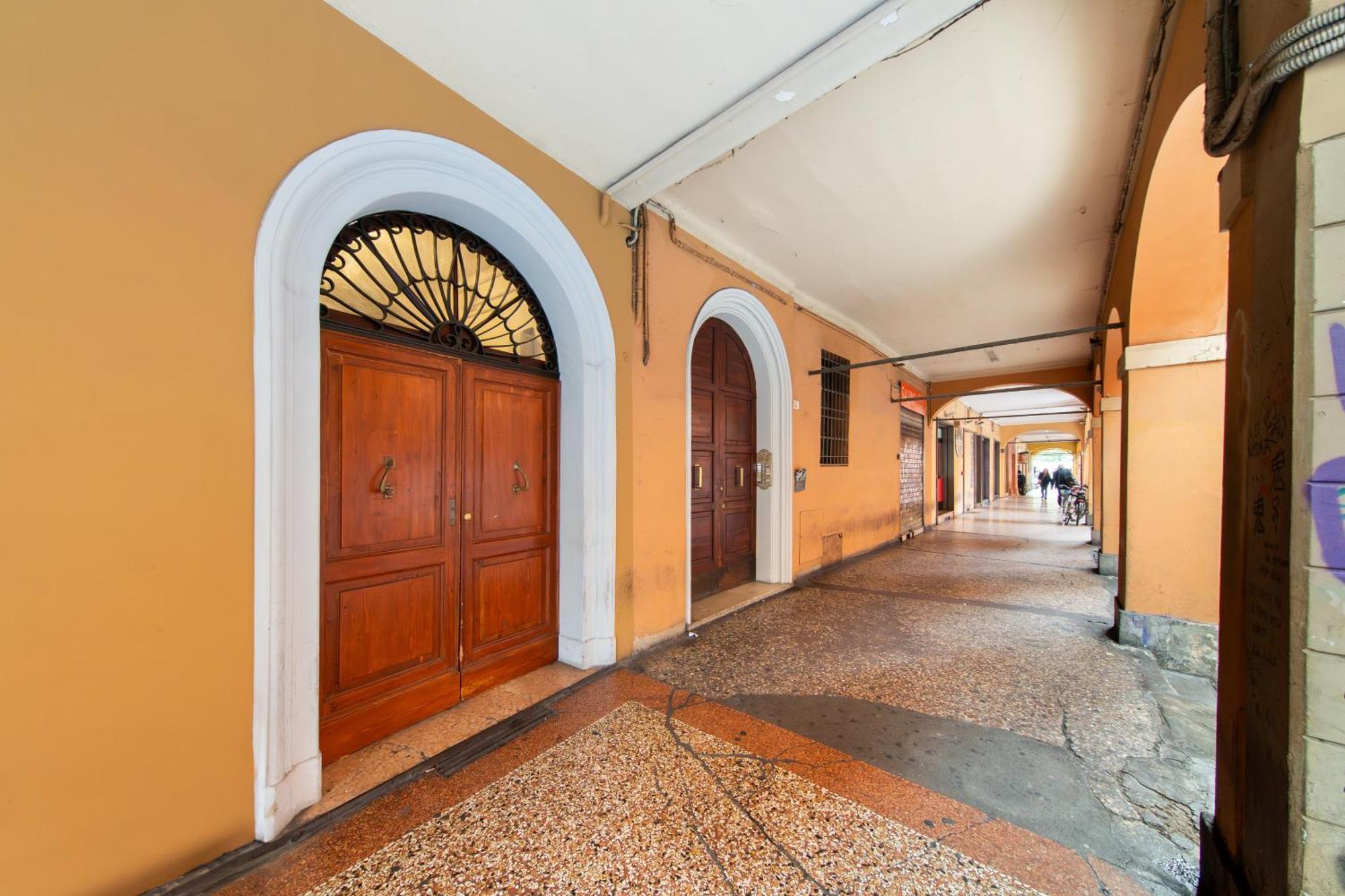 New - Venturini Suites In Bologna Centre Exterior photo